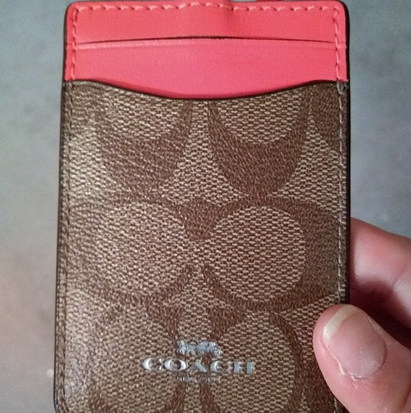 🆕  Coach Signature PVC Lanyard ID - Picture 3 of 4